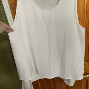 DG2 by Diane Gilman White Sleeveless Blouse